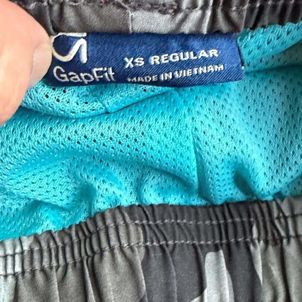 GAP Grey Camouflage Mesh Lined Athletic Shorts Size XS